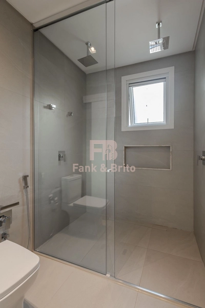 Luxuosa Casa em Condomínio de Alto Padrão: 75ª foto da galeria de imagens do imóvel