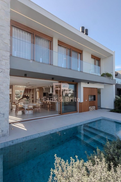 Luxuosa Casa em Condomínio de Alto Padrão: 10ª foto da galeria de imagens do imóvel
