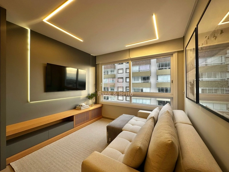 APARTAMENTO À VENDA, 02 DORMITÓRIOS NO BAIRRO ZONA NOVA: 2ª foto da galeria de imagens do imóvel