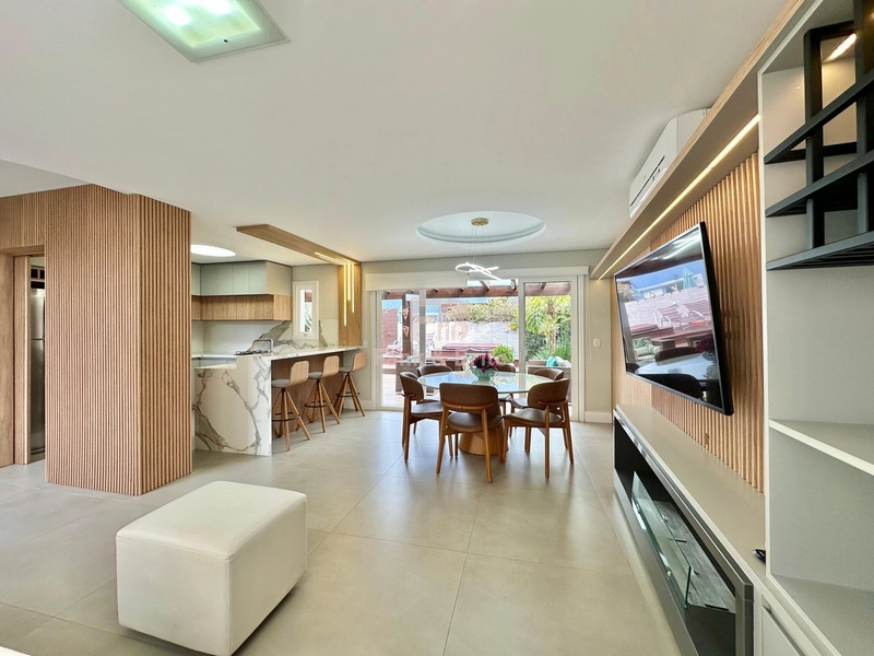 Casa em Condomínio Fechado – 4 Dormitórios e 3 Suítes: 5ª foto da galeria de imagens do imóvel