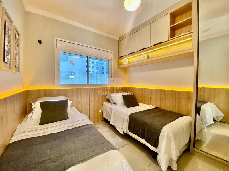 APARTAMENTO MOBILIADO E DECORADO COM TERRAÇO LATERAL: 22ª foto da galeria de imagens do imóvel