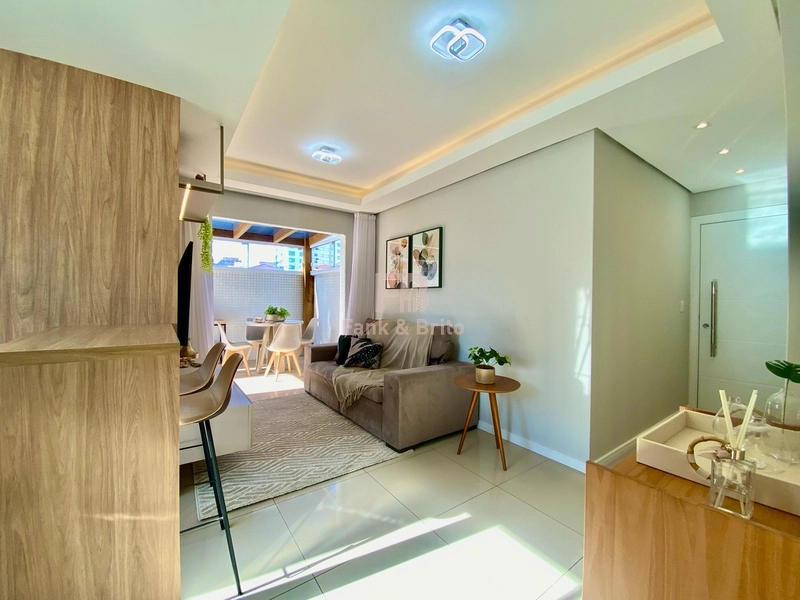APARTAMENTO MOBILIADO E DECORADO COM TERRAÇO LATERAL: 5ª foto da galeria de imagens do imóvel