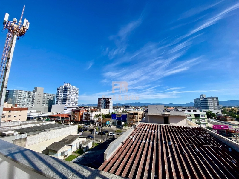 APARTAMENTO AO LADO DA PRAÇA FLAVIO EM CAPÃO DA CANOA: 6ª foto da galeria de imagens do imóvel
