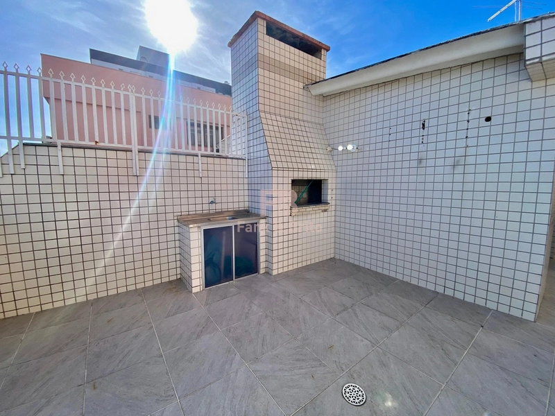 APARTAMENTO AO LADO DA PRAÇA FLAVIO EM CAPÃO DA CANOA: 2ª foto da galeria de imagens do imóvel