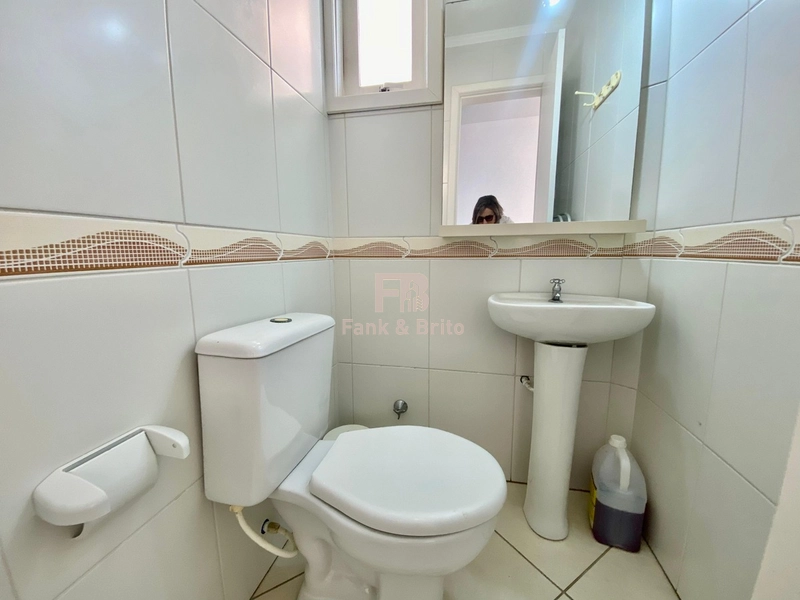 APARTAMENTO AO LADO DA PRAÇA FLAVIO EM CAPÃO DA CANOA: 22ª foto da galeria de imagens do imóvel