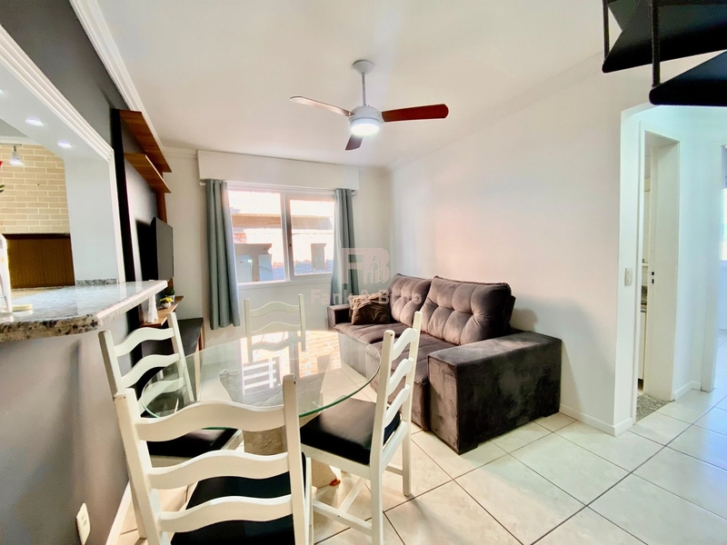 APARTAMENTO AO LADO DA PRAÇA FLAVIO EM CAPÃO DA CANOA: 10ª foto da galeria de imagens do imóvel