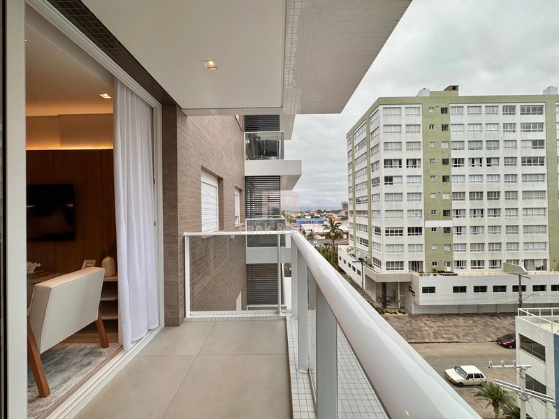 MOBILIADO E DECORADO NO NAVEGANTES.: 2ª foto da galeria de imagens do imóvel