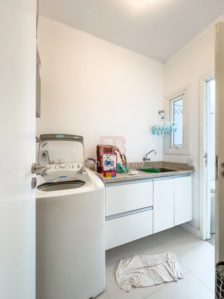 Linda casa em condomínio fechado.: 17ª foto da galeria de imagens do imóvel