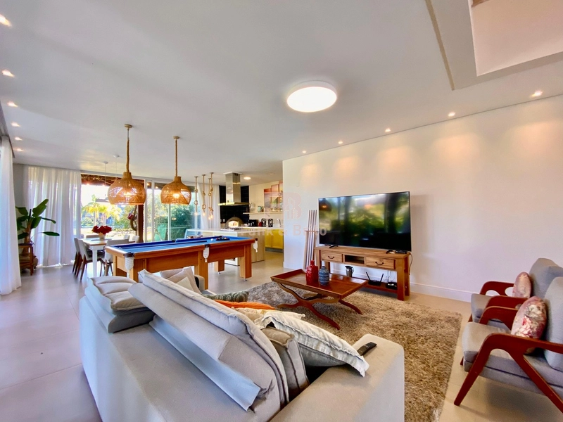 Casa de Condomínio com 4 Quartos e 6 banheiros à Venda.: 38ª foto da galeria de imagens do imóvel