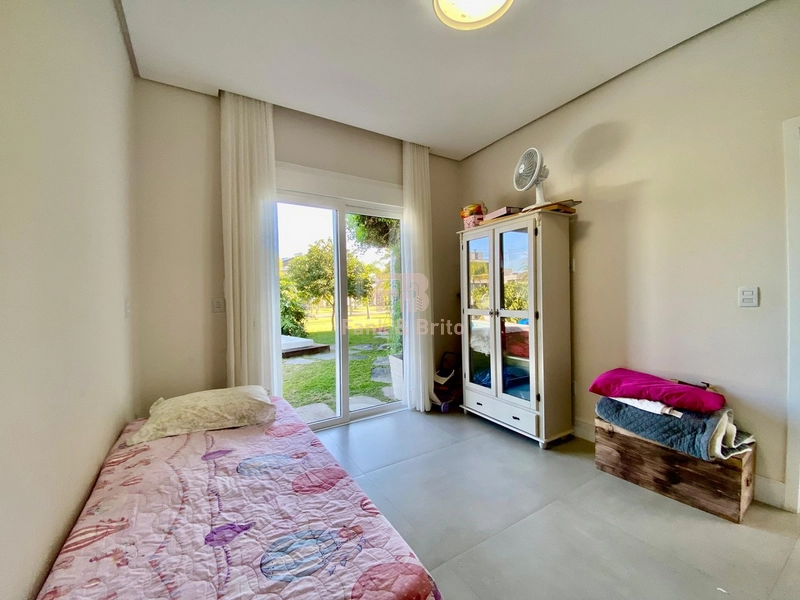 Casa de Condomínio com 4 Quartos e 6 banheiros à Venda.: 51ª foto da galeria de imagens do imóvel