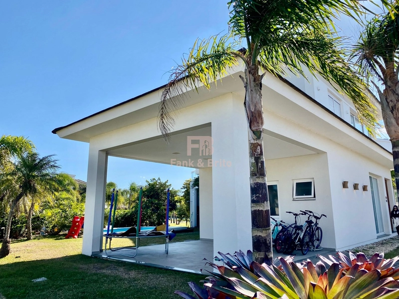 Casa de Condomínio com 4 Quartos e 6 banheiros à Venda.: 5ª foto da galeria de imagens do imóvel