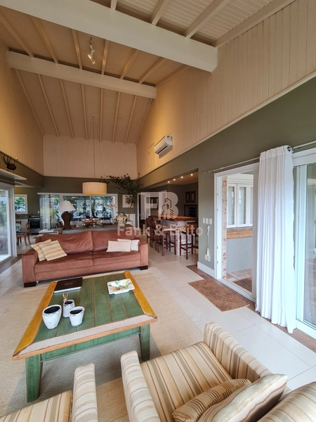 Casa térrea a venda de esquina no Condomínio Atlântico Villas Club.: 13ª foto da galeria de imagens do imóvel