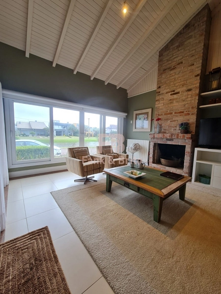 Casa térrea a venda de esquina no Condomínio Atlântico Villas Club.: 9ª foto da galeria de imagens do imóvel