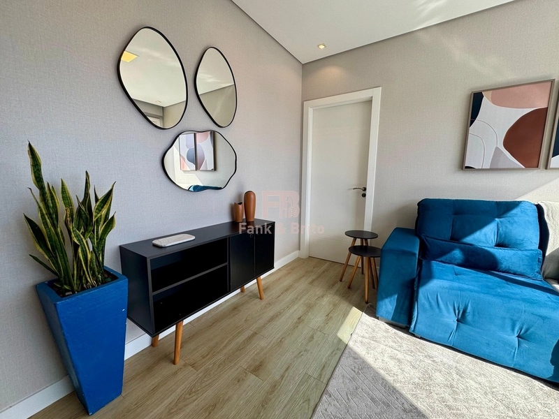 MOBILIADO E DECORADO NO NAVEGANTES.: 2ª foto da galeria de imagens do imóvel