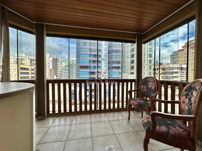 SACADA DE FRENTE COM VISTA MAR.: 1ª foto da galeria de imagens do imóvel