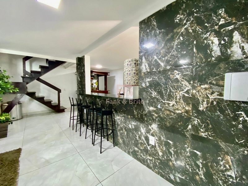 SOBRADO MOBILIADO À VENDA!: 16ª foto da galeria de imagens do imóvel
