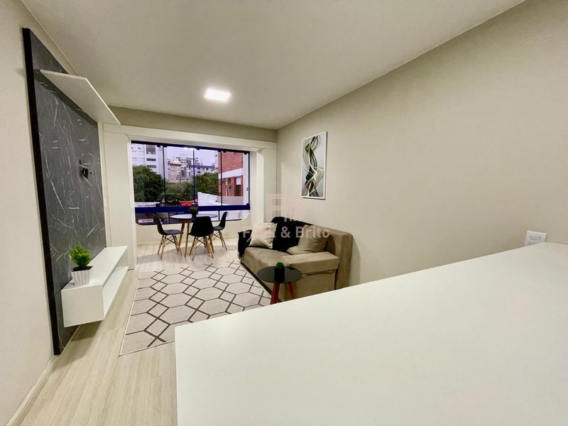 APARTAMENTO A VENDA DE FRENTE PARA PRAÇA EM CAPÃO DA CANOA: 9ª foto da galeria de imagens do imóvel