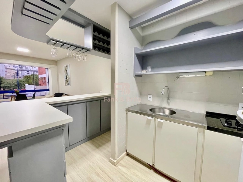 APARTAMENTO A VENDA DE FRENTE PARA PRAÇA EM CAPÃO DA CANOA: 6ª foto da galeria de imagens do imóvel
