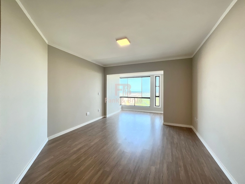 Apartamento com vista para o mar: 2ª foto da galeria de imagens do imóvel