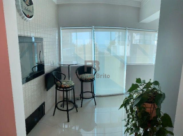 NO BAIRRO MAIS DESEJADO DA PRAIA A POUCOS PASSOS DO MAR!: 5ª foto da galeria de imagens do imóvel