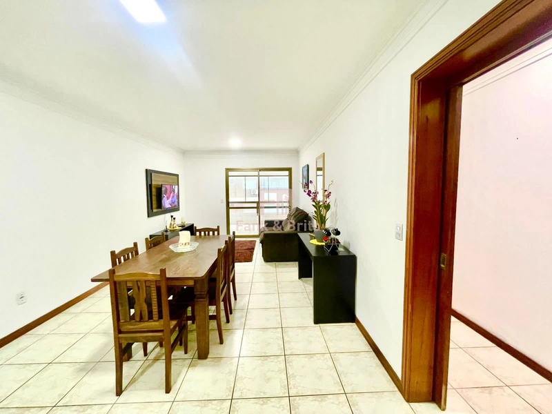 GIGANTE APARTAMENTO, DUAS SACADAS, VISTA MAR, BAIRRO NAVEGANTES.: 9ª foto da galeria de imagens do imóvel