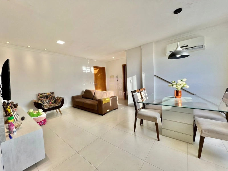 Apartamento à Venda - 2 Dormitórios (1 Suíte): 3ª foto da galeria de imagens do imóvel
