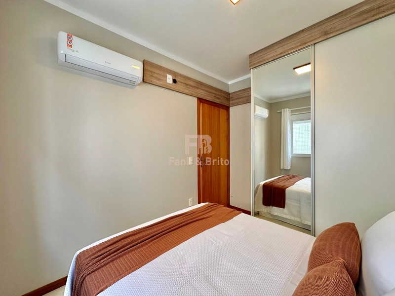 VENDE APARTAMENTO MOBILIADO POUCOS METROS DO MAR: 17ª foto da galeria de imagens do imóvel