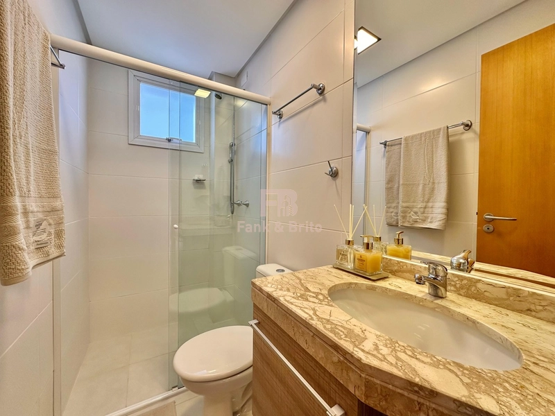 VENDE APARTAMENTO MOBILIADO POUCOS METROS DO MAR: 19ª foto da galeria de imagens do imóvel