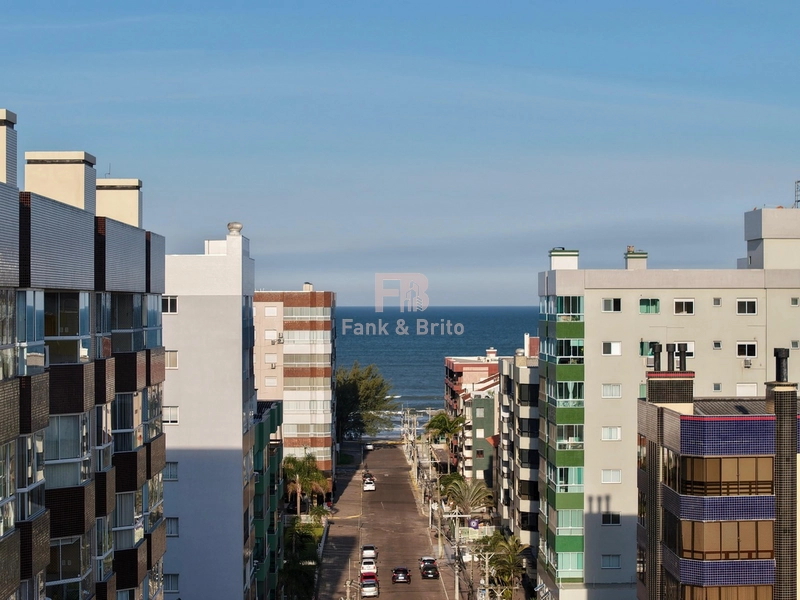 VENDE APARTAMENTO MOBILIADO POUCOS METROS DO MAR: 27ª foto da galeria de imagens do imóvel