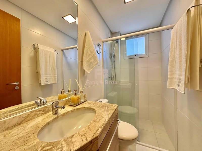 VENDE APARTAMENTO MOBILIADO POUCOS METROS DO MAR: 22ª foto da galeria de imagens do imóvel