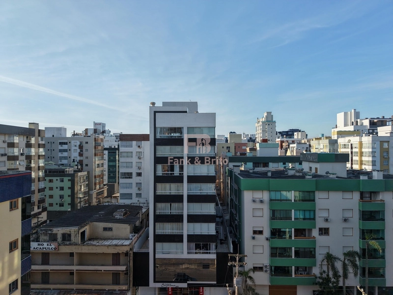 VENDE APARTAMENTO MOBILIADO POUCOS METROS DO MAR: 24ª foto da galeria de imagens do imóvel