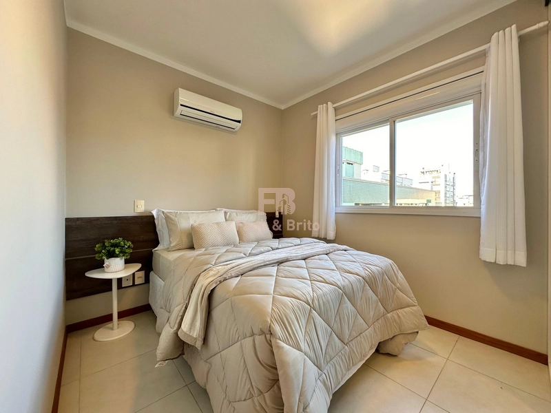 VENDE APARTAMENTO MOBILIADO POUCOS METROS DO MAR: 20ª foto da galeria de imagens do imóvel