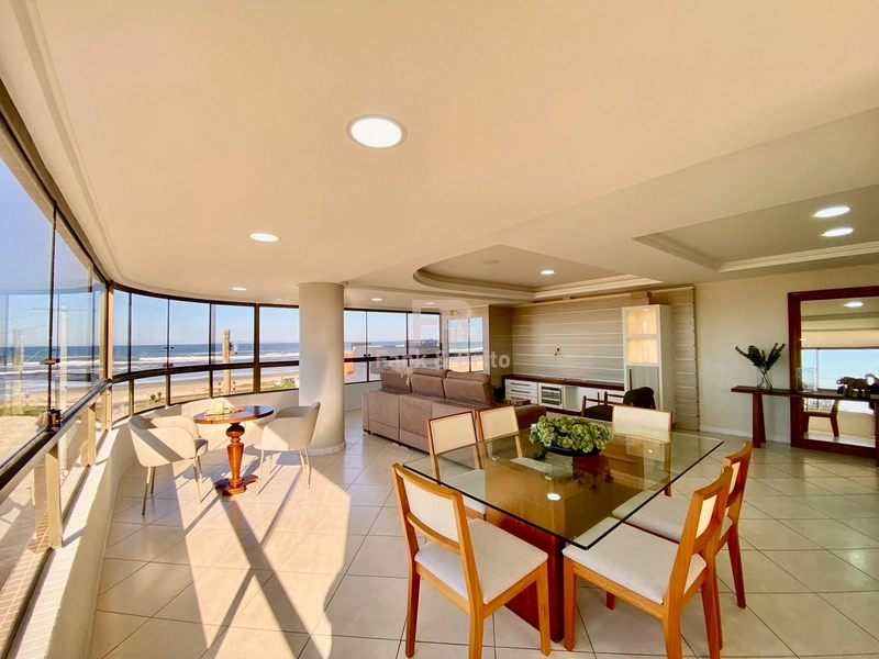 Apartamento com 3 dormitórios à venda em Capão da Canoa: 1ª foto da galeria de imagens do imóvel