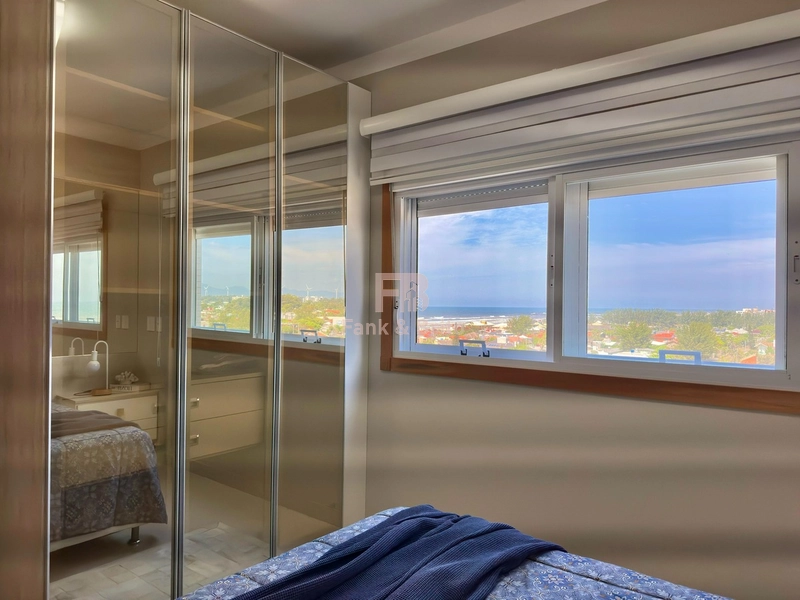 MOBILIADO E DECORADO COM VISTA MAR.: 21ª foto da galeria de imagens do imóvel