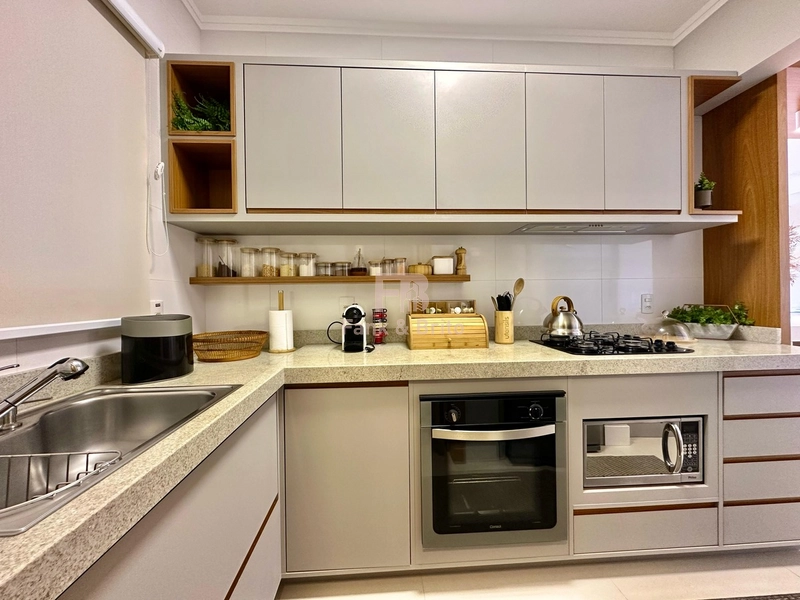 MOBILIADO E DECORADO COM VISTA MAR.: 14ª foto da galeria de imagens do imóvel