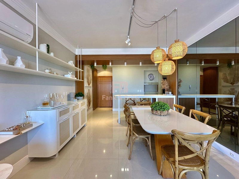 MOBILIADO E DECORADO COM VISTA MAR.: 9ª foto da galeria de imagens do imóvel