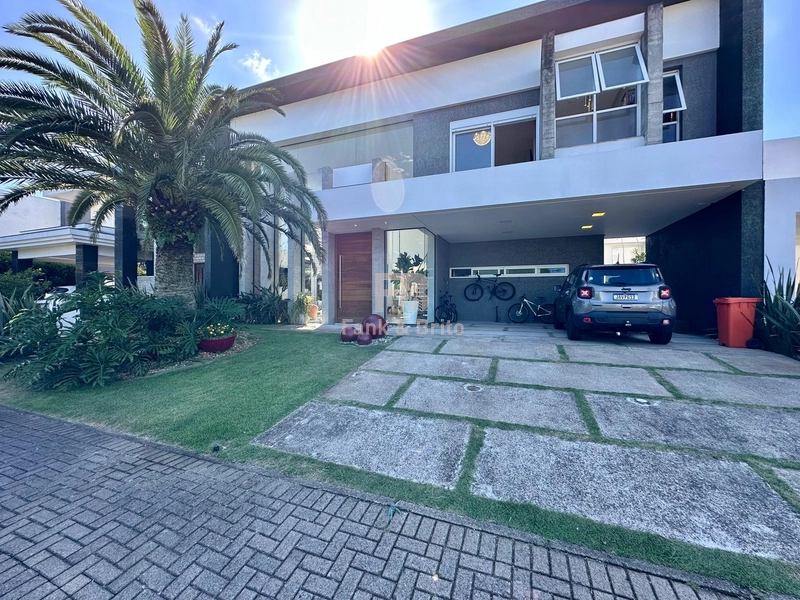 CASA CINCO SUÍTES NO VELAS DA MARINA: 1ª foto da galeria de imagens do imóvel