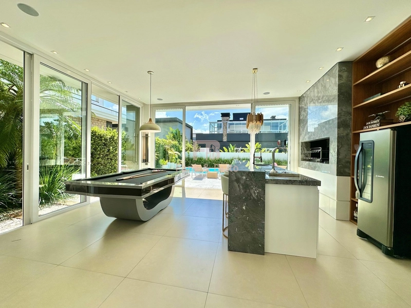 CASA CINCO SUÍTES NO VELAS DA MARINA: 5ª foto da galeria de imagens do imóvel