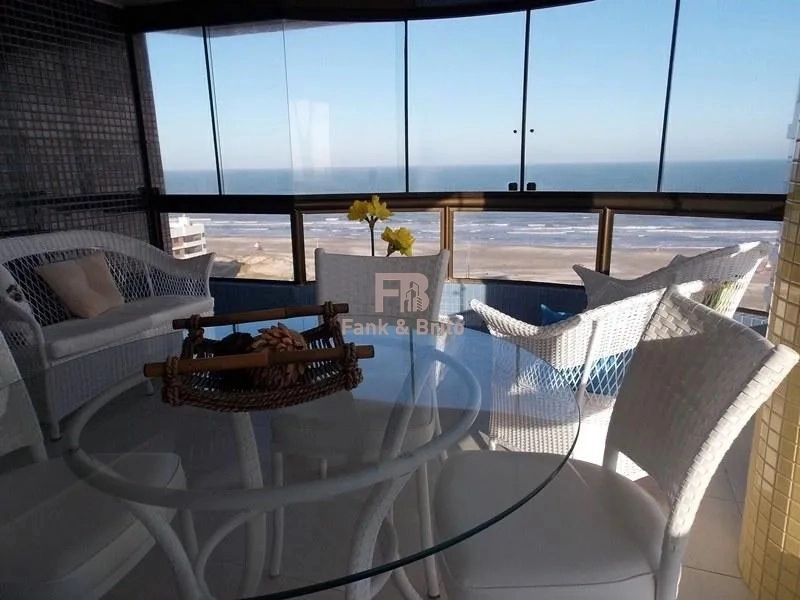 : 2ª foto da galeria de imagens do imóvel