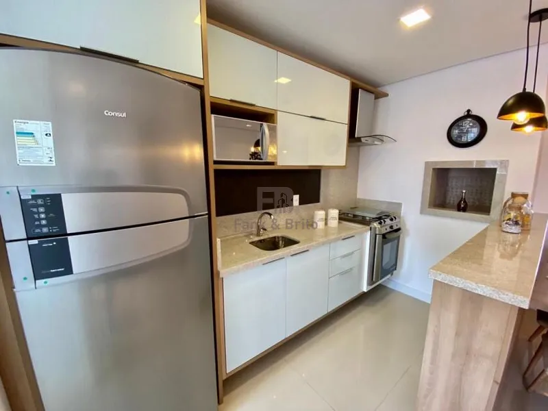 APARTAMENTO A VENDA A POUCOS PASSOS DO MAR.: 17ª foto da galeria de imagens do imóvel