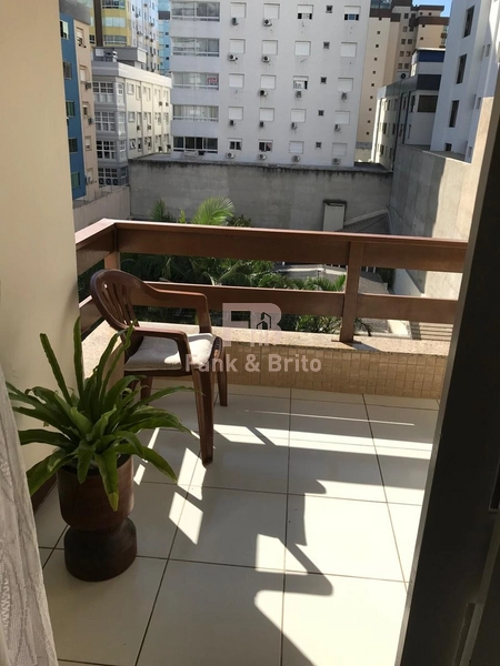 Cobertura Duplex Perto da Praia e Centro com 3 Dormitórios: 2ª foto da galeria de imagens do imóvel