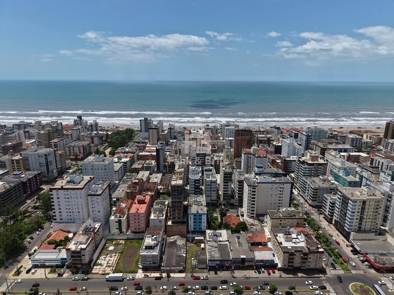 SACADÃO DE FRENTE: 17ª foto da galeria de imagens do imóvel