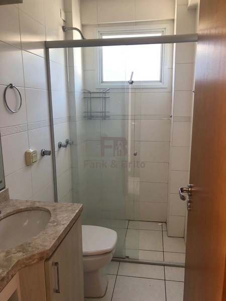 VENDE APARTAMENTO AMPLO NA ZONA NOVA COM VISTA PRAÇA: 7ª foto da galeria de imagens do imóvel