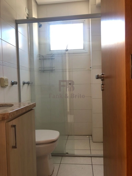 VENDE APARTAMENTO AMPLO NA ZONA NOVA COM VISTA PRAÇA: 8ª foto da galeria de imagens do imóvel