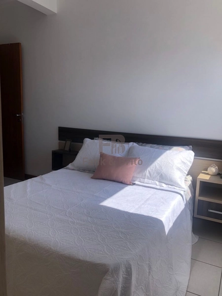 VENDE APARTAMENTO AMPLO NA ZONA NOVA COM VISTA PRAÇA: 6ª foto da galeria de imagens do imóvel