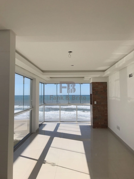 JA IMAGINOU MORANDO NO ENDEREÇO MAIS NOBRE DA PRAIA, NA BEIRA MAR...: 8ª foto da galeria de imagens do imóvel