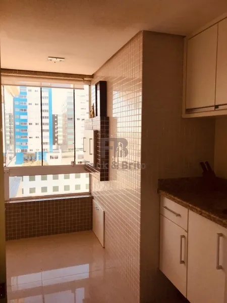CASA SUSPENSA: 15ª foto da galeria de imagens do imóvel