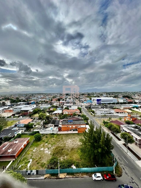 JUNTO A PRAÇA, POUCOS PASSOS DO MAR, JUNTO A TODO COMÉRCIO LOCAL: 22ª foto da galeria de imagens do imóvel