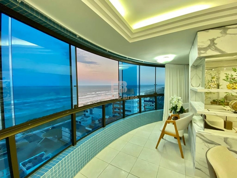 COBERTURA NO CENTRO COM VISTA PARA MAR E PLATAFORMA: 1ª foto da galeria de imagens do imóvel