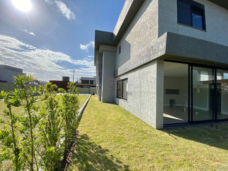 CASA A VENDA EM CONDOMINIO FECHADO: 7ª foto da galeria de imagens do imóvel